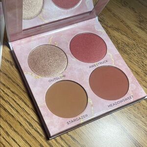 Sydney Grace medium face palette